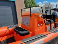 Bote inflável rígido à venda