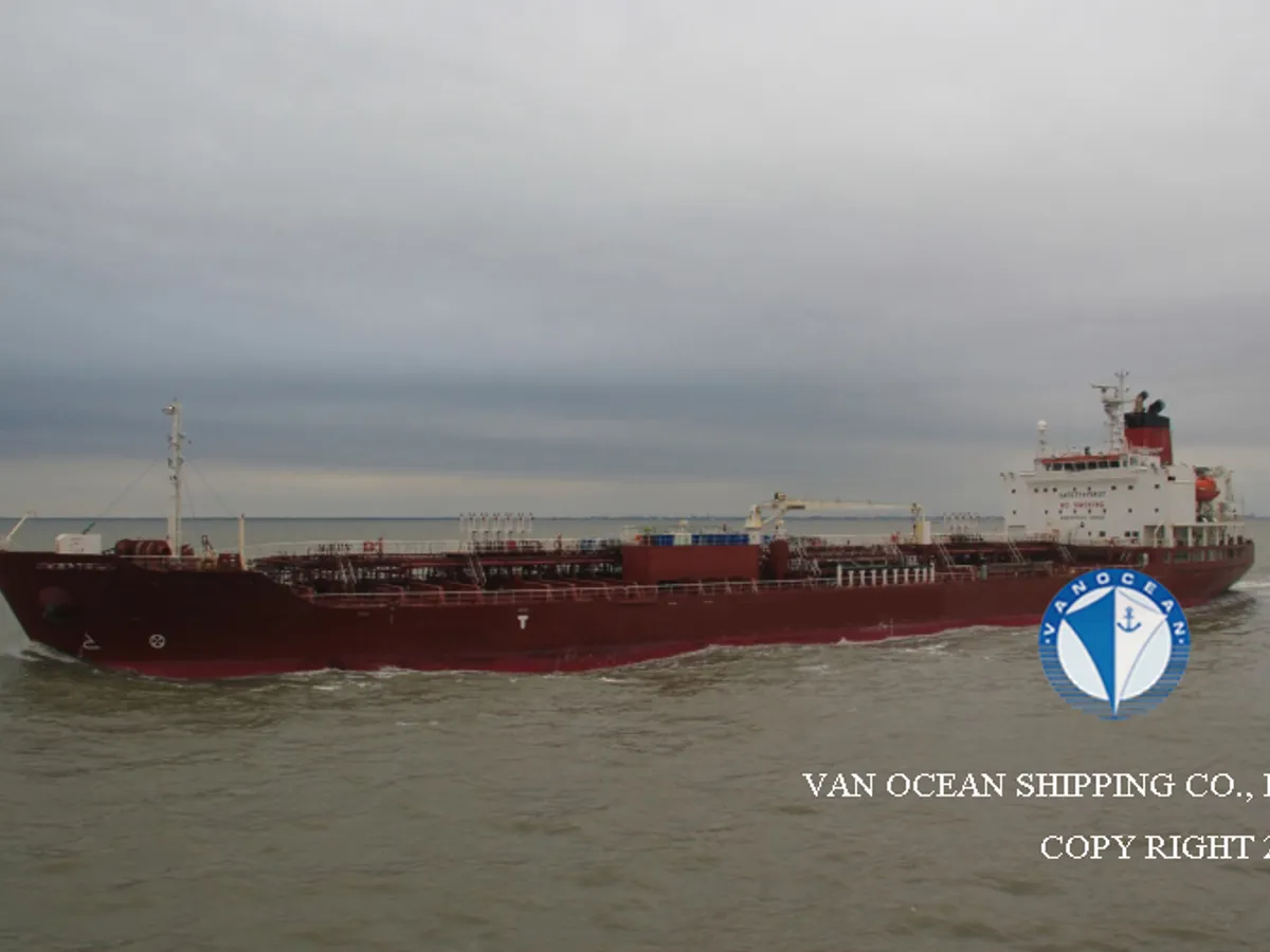 Navio-tanque de óleo/produtos químicos à venda