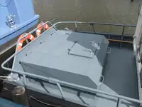Barco de tripulação à venda