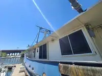 Navio de pesca de arrasto à venda