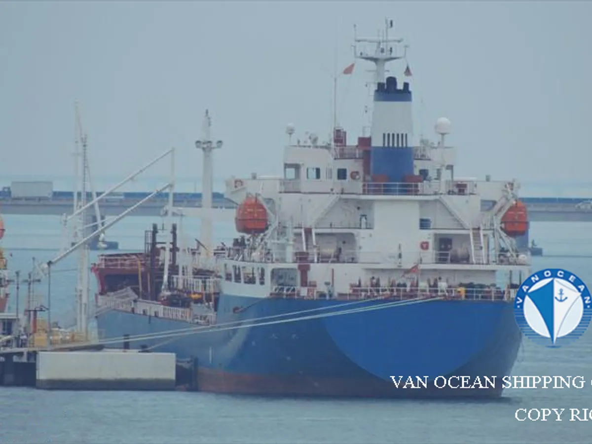 Navio-tanque de óleo/produtos químicos à venda