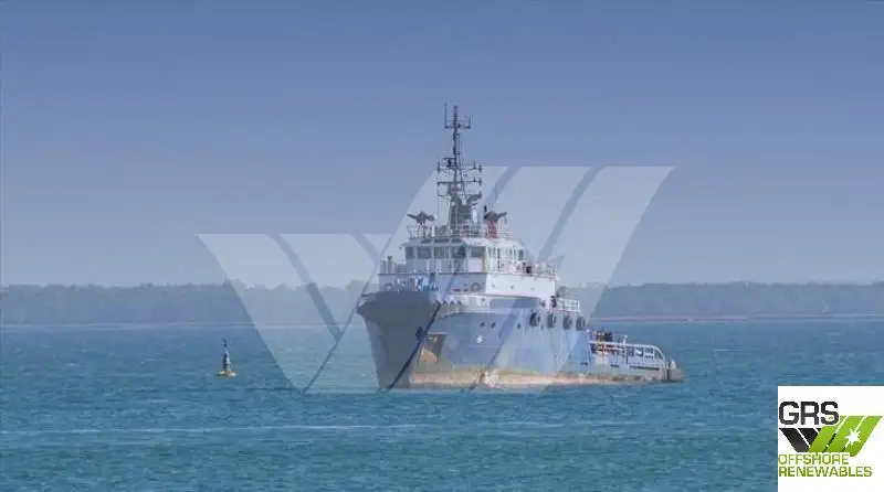 Navio de abastecimento à venda