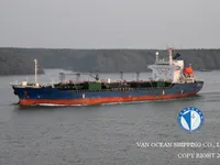 Navio-tanque de óleo/produtos químicos à venda