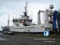 Navio de pesca de arrasto à venda