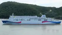 Navio frigorífico à venda