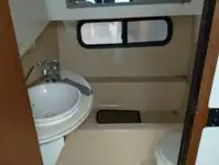 Barco de tripulação à venda