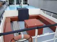 Barcaça à venda