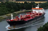 Oil/Chemical tanker à venda