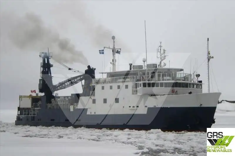 Navio de passageiros à venda