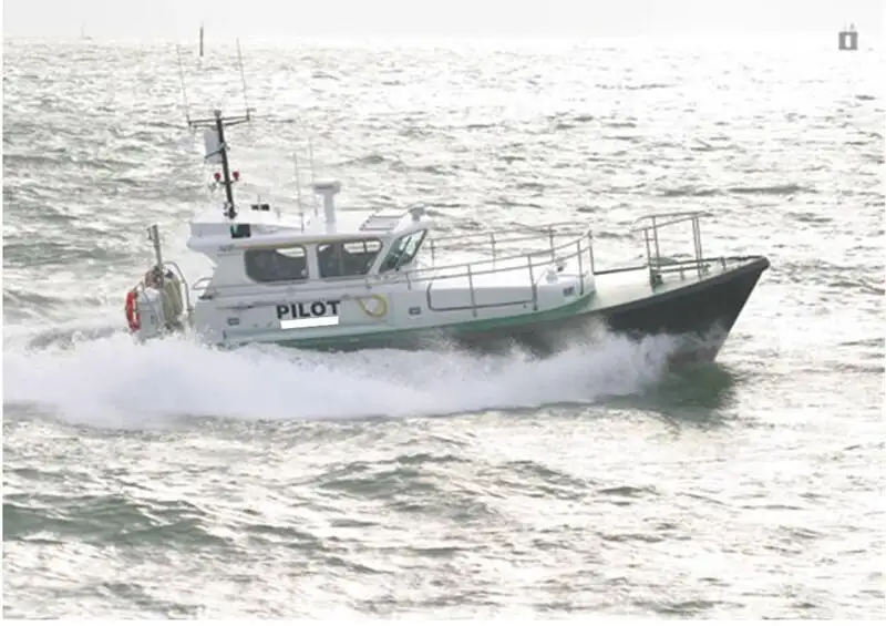 Barco piloto à venda