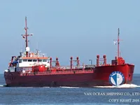 Navio-tanque de óleo/produtos químicos à venda