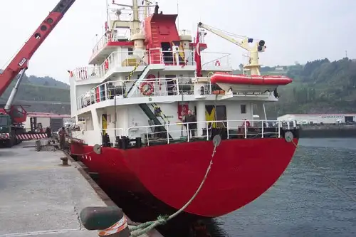 Navio graneleiro à venda