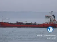 Navio-tanque de óleo/produtos químicos à venda