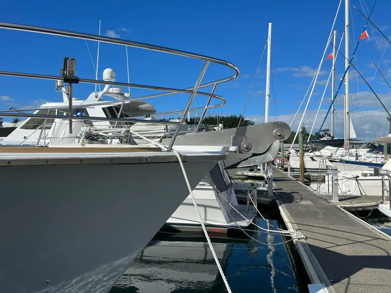 Navio de pesquisa à venda