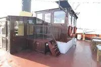 Barcaça à venda