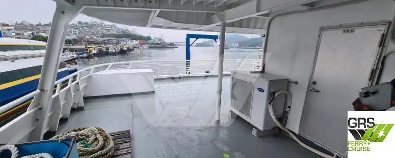 Navio de passageiros à venda