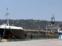 Navio-tanque de óleo/produtos químicos à venda