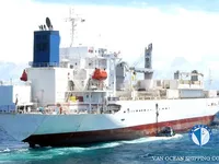 Navio frigorífico à venda