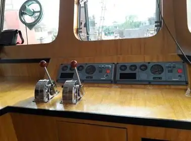 Balsa de desembarque, tanque à venda