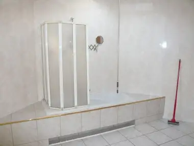 Barcaça à venda