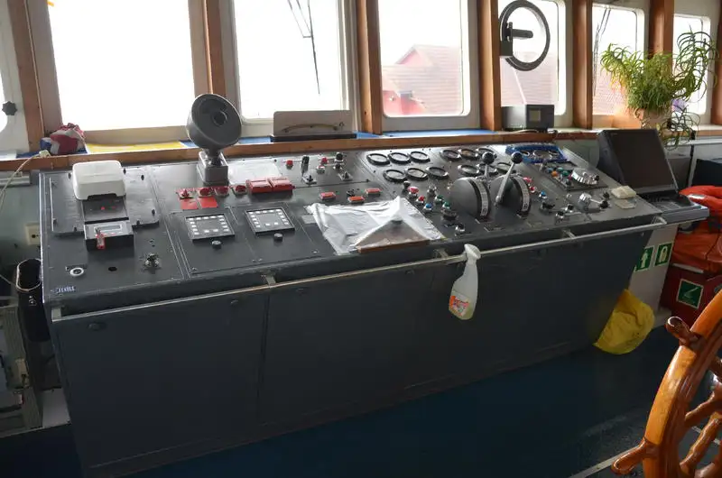 Navio de apoio a plataformas (PSV) à venda