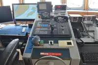 Navio porta-contêineres à venda