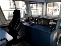 Navio de patrulha à venda