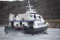 Catamarã à venda