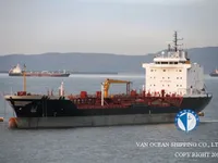 Navio-tanque de óleo/produtos químicos à venda
