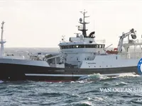 Navio de pesca de arrasto à venda