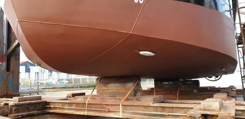 Barcos de trabalho à venda