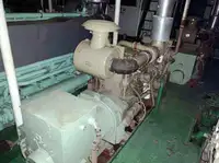 Navio de abastecimento à venda