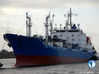 Navio frigorífico à venda