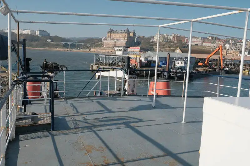 Navio de pesquisa à venda