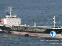 Navio-tanque de óleo/produtos químicos à venda