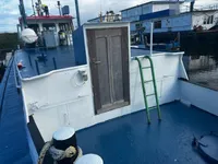 Navio de patrulha à venda