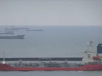 Navio-tanque de óleo/produtos químicos à venda