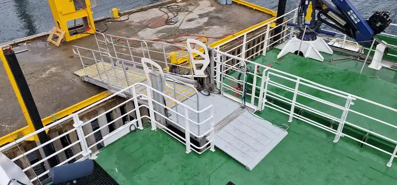 Navio Ro-Ro à venda