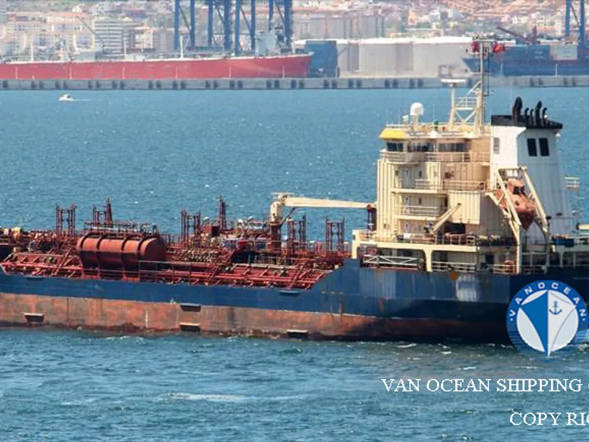 Navio-tanque de óleo/produtos químicos à venda