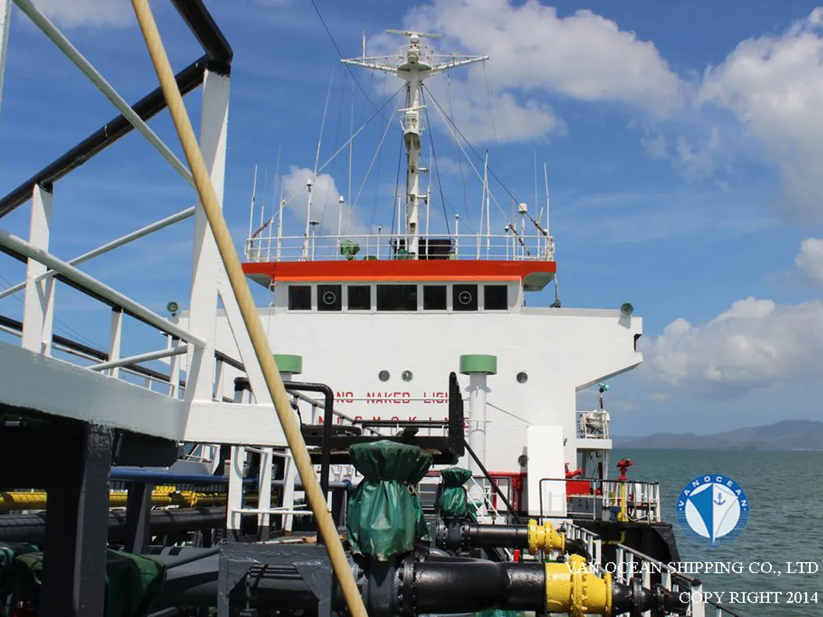 Navio-tanque de óleo/produtos químicos à venda