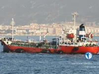 Navio-tanque de óleo/produtos químicos à venda