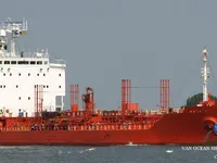Navio-tanque de óleo/produtos químicos à venda