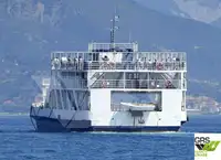 Balsa de desembarque, tanque à venda