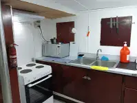 Navio porta-contêineres à venda