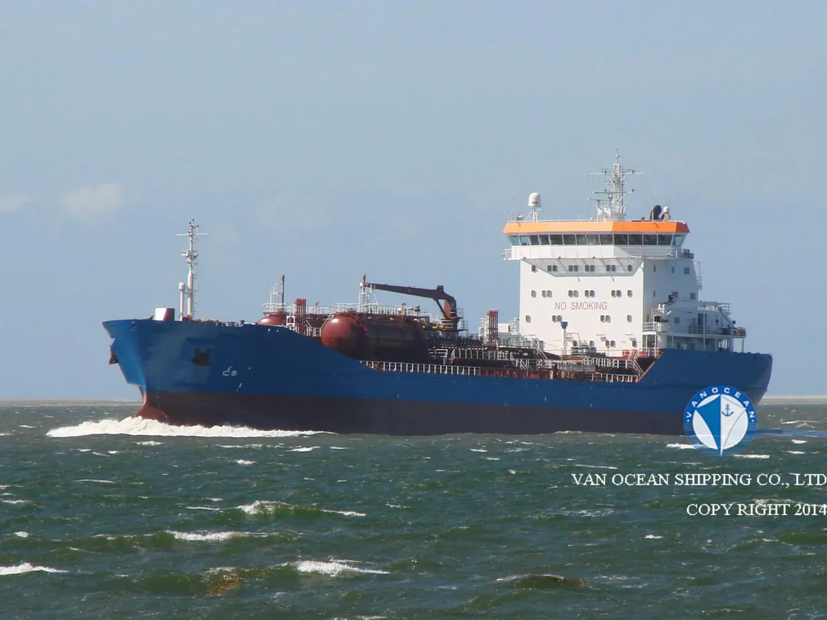 Navio-tanque de óleo/produtos químicos à venda
