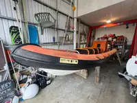 Barcos de trabalho à venda