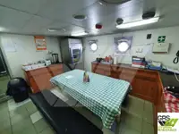 Balsa de desembarque, tanque à venda