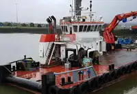 Rebocador à venda