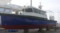 Barco de tripulação à venda