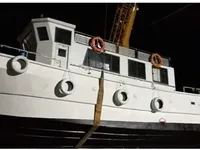 Navio de pesca de arrasto à venda
